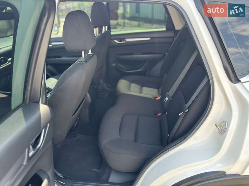 Позашляховик / Кросовер Mazda CX-5 2018 в Києві