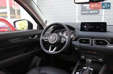 Внедорожник / Кроссовер Mazda CX-5 2024 в 