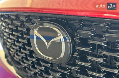 Позашляховик / Кросовер Mazda CX-5 2024 в 
