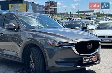 Позашляховик / Кросовер Mazda CX-5 2017 в 