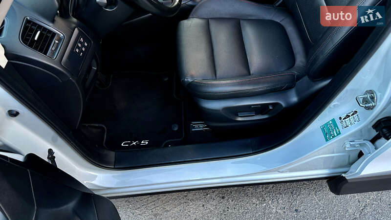 Позашляховик / Кросовер Mazda CX-5 2012 в Шепетівці