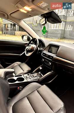 Внедорожник / Кроссовер Mazda CX-5 2015 в 