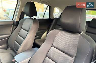 Позашляховик / Кросовер Mazda CX-5 2013 в 