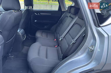 Позашляховик / Кросовер Mazda CX-5 2017 в 
