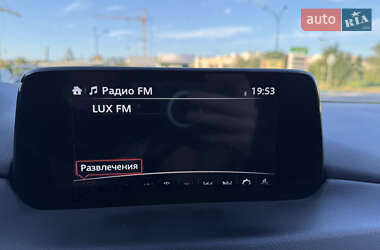 Позашляховик / Кросовер Mazda CX-5 2017 в 