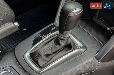 Позашляховик / Кросовер Mazda CX-5 2014 в 