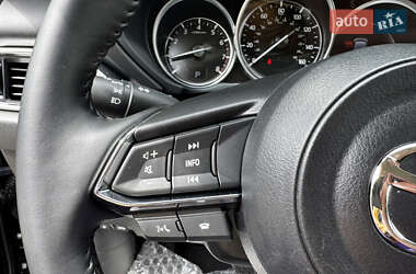 Позашляховик / Кросовер Mazda CX-5 2023 в 