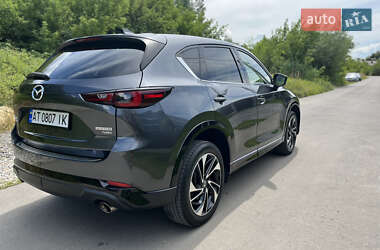 Позашляховик / Кросовер Mazda CX-5 2022 в 