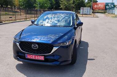 Позашляховик / Кросовер Mazda CX-5 2024 в 