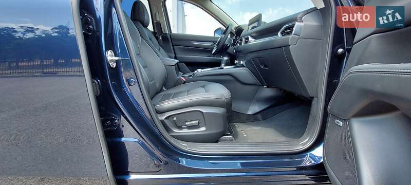 Позашляховик / Кросовер Mazda CX-5 2023 в Дніпрі