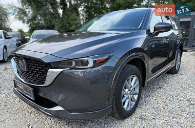 Позашляховик / Кросовер Mazda CX-5 2023 в 