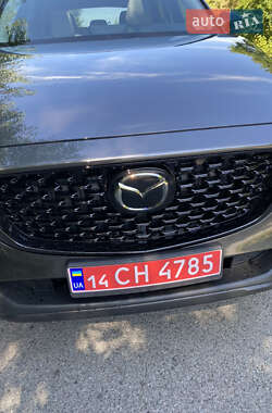 Позашляховик / Кросовер Mazda CX-5 2022 в 