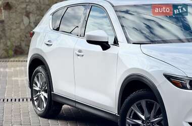Позашляховик / Кросовер Mazda CX-5 2021 в 