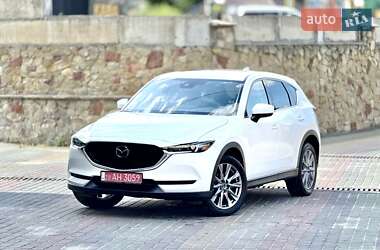 Позашляховик / Кросовер Mazda CX-5 2021 в 