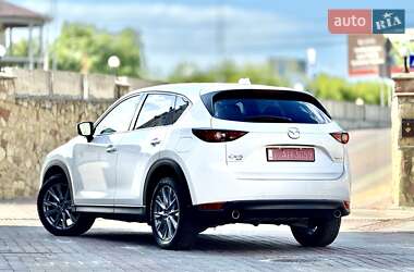 Позашляховик / Кросовер Mazda CX-5 2021 в 
