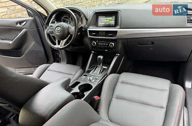 Позашляховик / Кросовер Mazda CX-5 2015 в 