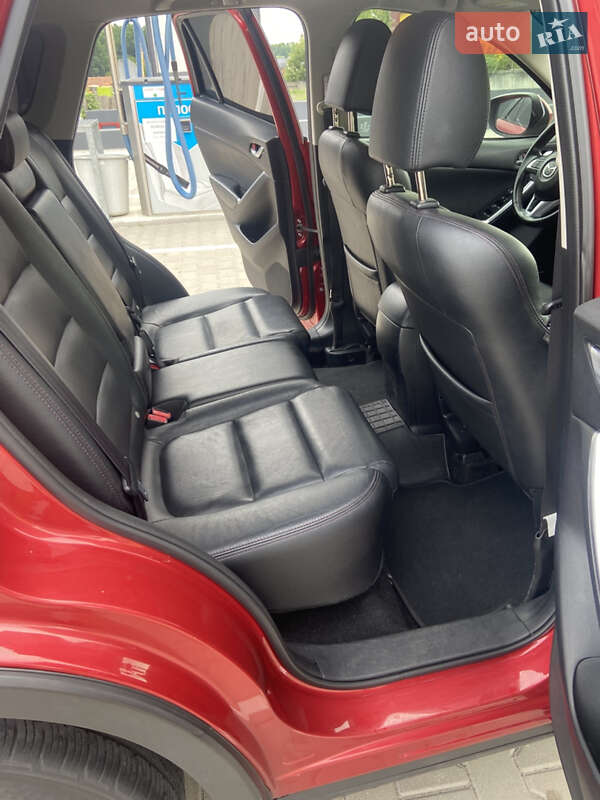Позашляховик / Кросовер Mazda CX-5 2016 в Києві