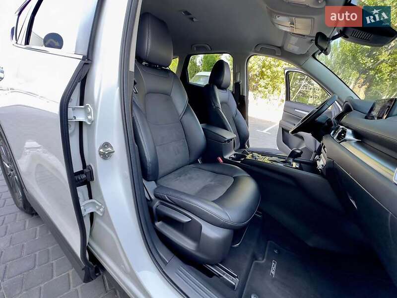 Внедорожник / Кроссовер Mazda CX-5 2018 в Львове