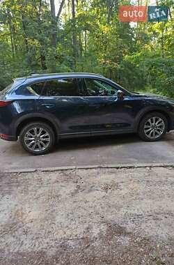 Позашляховик / Кросовер Mazda CX-5 2019 в 