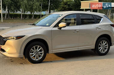 Внедорожник / Кроссовер Mazda CX-5 2023 в 