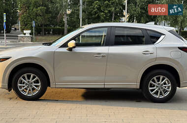 Внедорожник / Кроссовер Mazda CX-5 2023 в 