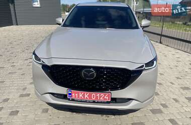 Внедорожник / Кроссовер Mazda CX-5 2023 в 