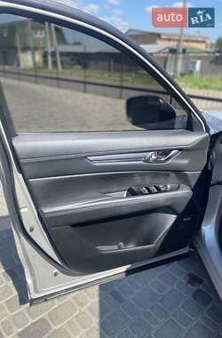 Внедорожник / Кроссовер Mazda CX-5 2023 в 