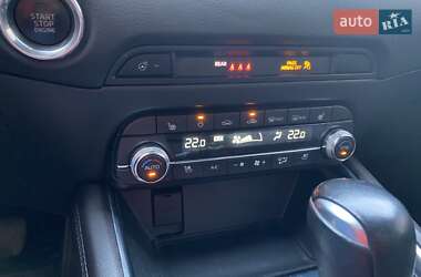 Позашляховик / Кросовер Mazda CX-5 2019 в 