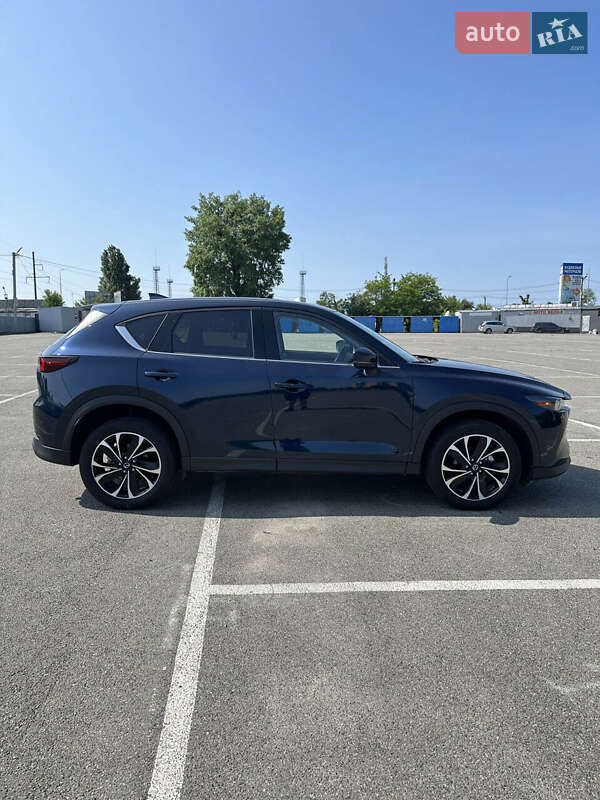 Позашляховик / Кросовер Mazda CX-5 2022 в Білогородці