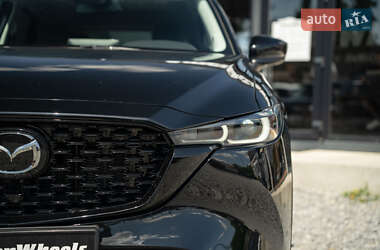 Позашляховик / Кросовер Mazda CX-5 2023 в 