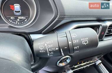 Позашляховик / Кросовер Mazda CX-5 2019 в 