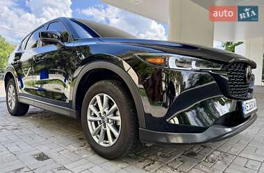 Позашляховик / Кросовер Mazda CX-5 2022 в 