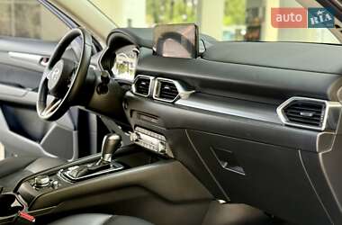 Позашляховик / Кросовер Mazda CX-5 2022 в 