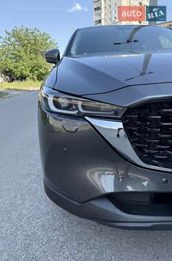 Позашляховик / Кросовер Mazda CX-5 2023 в 