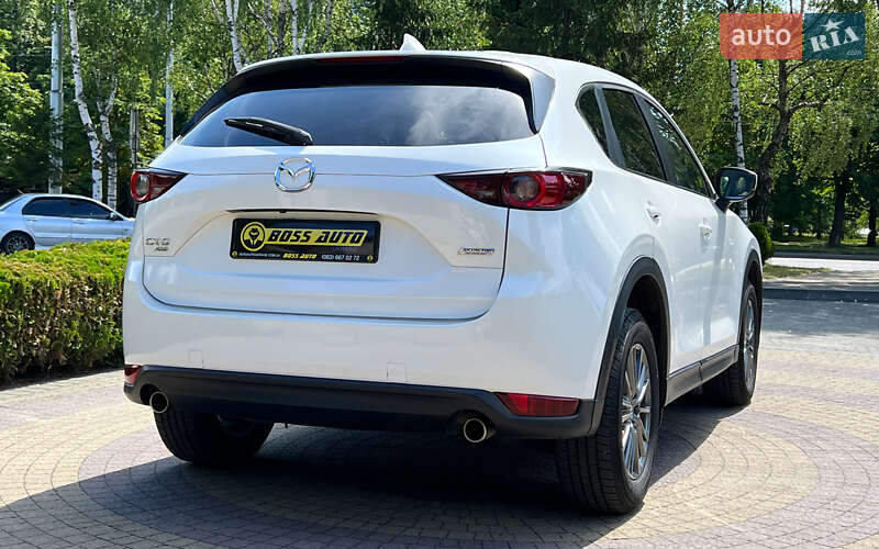 Позашляховик / Кросовер Mazda CX-5 2017 в Львові