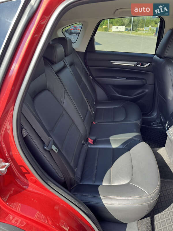 Позашляховик / Кросовер Mazda CX-5 2019 в Дніпрі