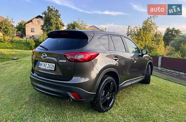 Позашляховик / Кросовер Mazda CX-5 2017 в 