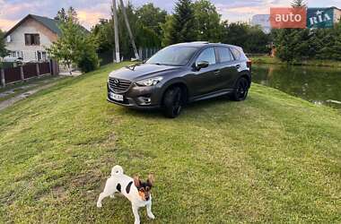 Позашляховик / Кросовер Mazda CX-5 2017 в 