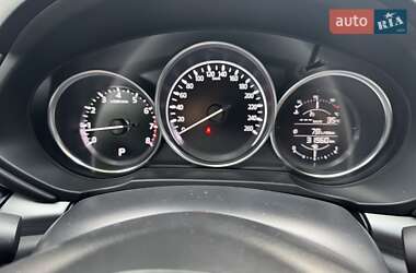 Позашляховик / Кросовер Mazda CX-5 2022 в 