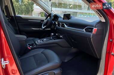Внедорожник / Кроссовер Mazda CX-5 2018 в 