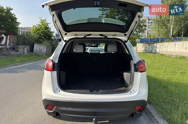 Позашляховик / Кросовер Mazda CX-5 2016 в 