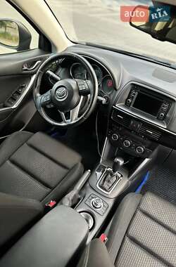 Позашляховик / Кросовер Mazda CX-5 2013 в 