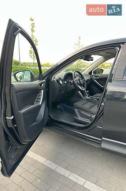 Позашляховик / Кросовер Mazda CX-5 2013 в 