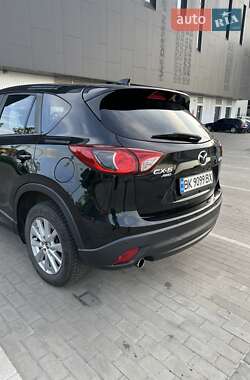 Позашляховик / Кросовер Mazda CX-5 2013 в 