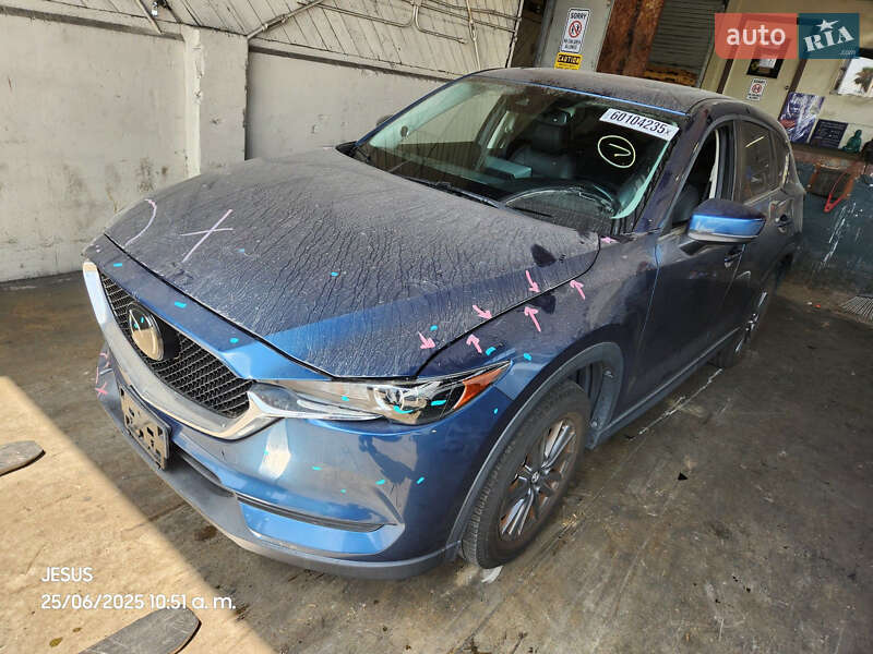 Позашляховик / Кросовер Mazda CX-5 2021 в 