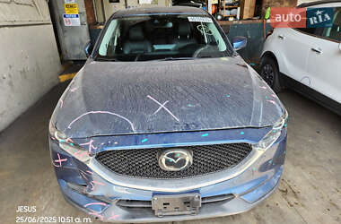 Позашляховик / Кросовер Mazda CX-5 2021 в 