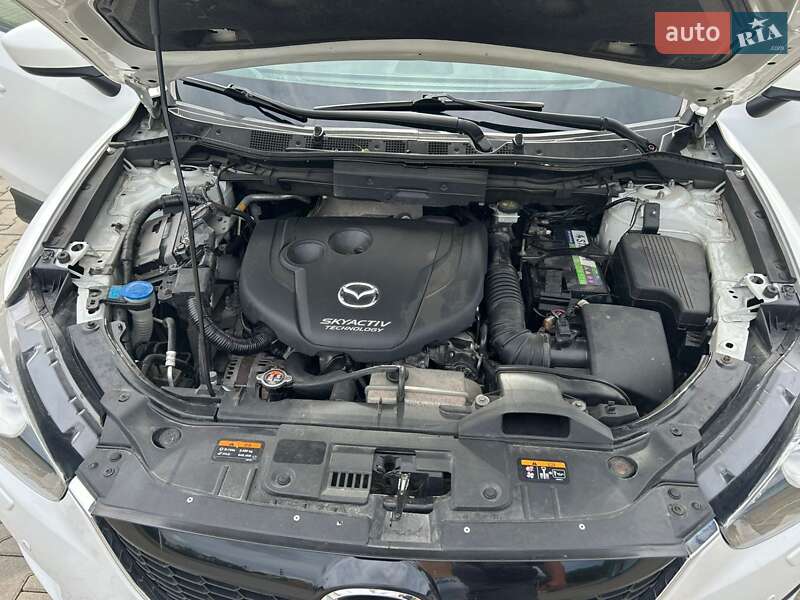 Позашляховик / Кросовер Mazda CX-5 2014 в Чернівцях
