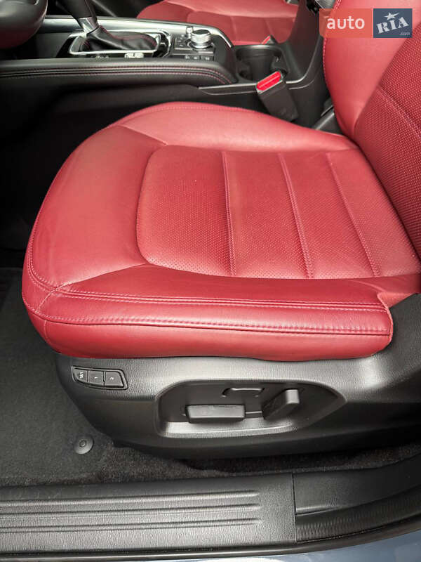 Позашляховик / Кросовер Mazda CX-5 2022 в Києві