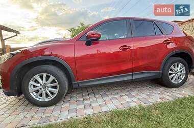 Позашляховик / Кросовер Mazda CX-5 2017 в 