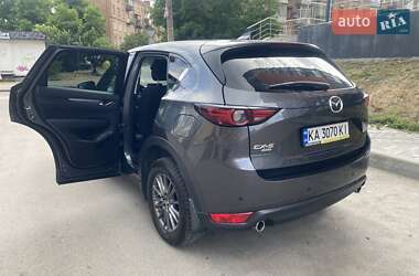 Внедорожник / Кроссовер Mazda CX-5 2018 в 